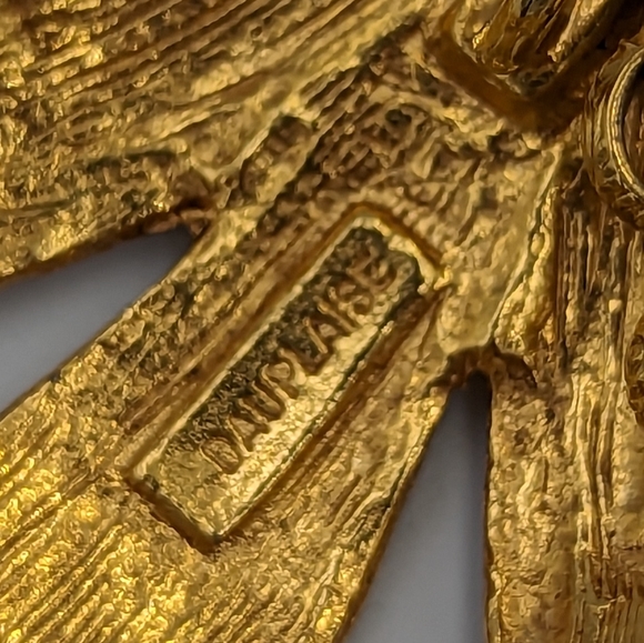 Stunning Carol Dauplaise Gold Tone Necklace with Tassels Pendant - Picture 9 of 10